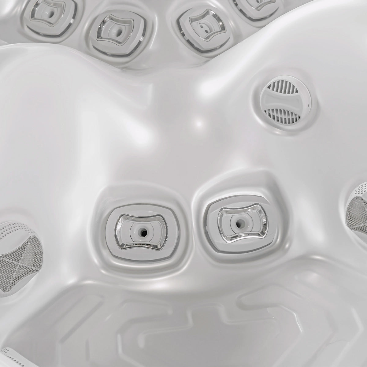 Wellis® Makalu Life Deluxe - Staffordshire Hot Tubs & Swimspas